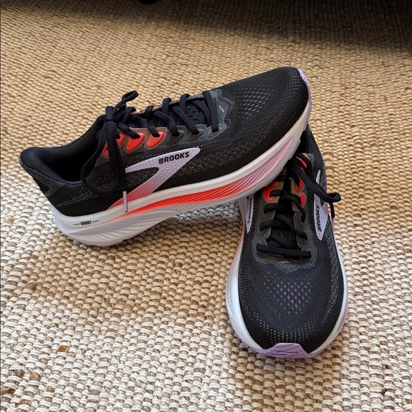 Brooks Shoes - New Brooks Ghost 17 Women’s Shoes Size 9